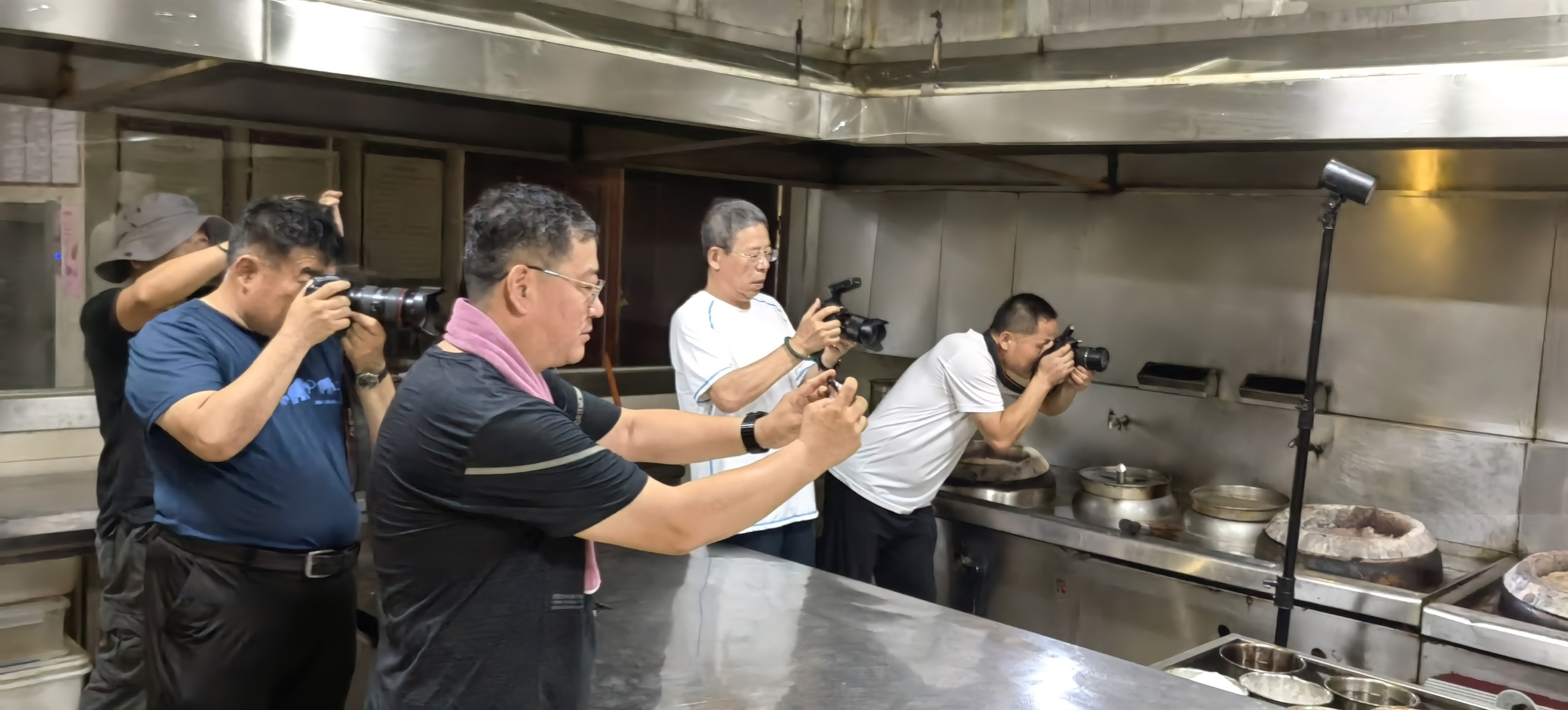 党群 | 追光而遇 沐光而行——集团开展摄影名家丰源行活动